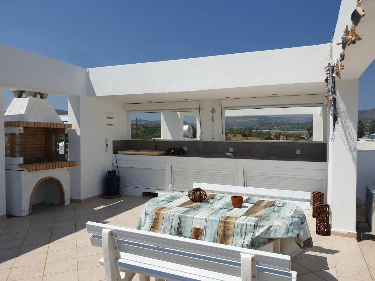 Sea Breeze Villa Хараки Экстерьер фото